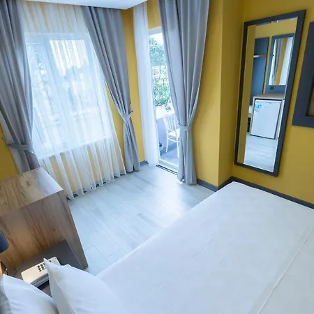 Hotel Roy